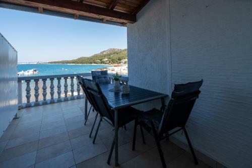 Hostal Apartmani Marko Dugova?a