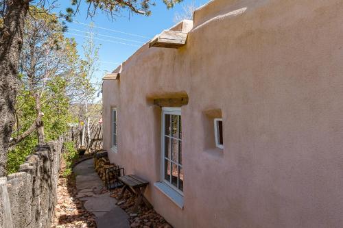 Artisan Adobe