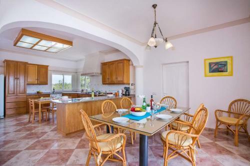 Villa Ocean View By Villa Plus