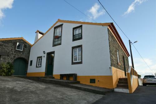 Villa Charming Green Country House