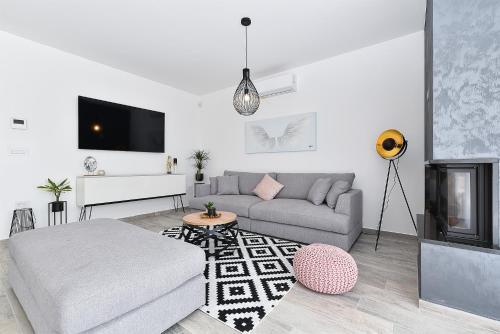 Villa Galizana 2111