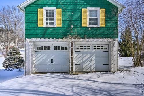 Mayville Getaway - Walk To Chautauqua Lake!