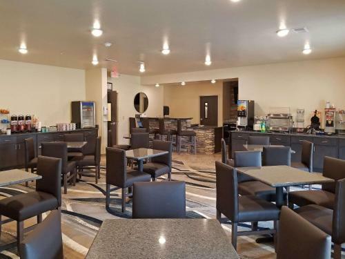 Hotel Comfort Inn & Suites