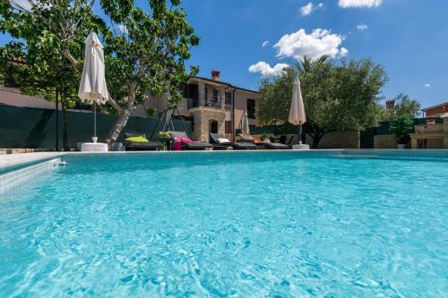 Villa Pietra With Sea View