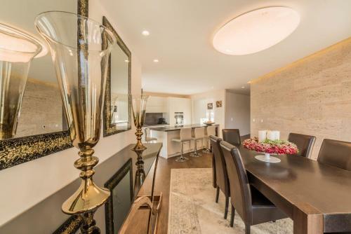 Apartment Tesi
