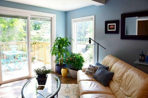 Cottage At Millpond Falls - A Romantic Escape