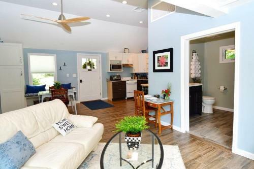 Cottage At Millpond Falls - A Romantic Escape