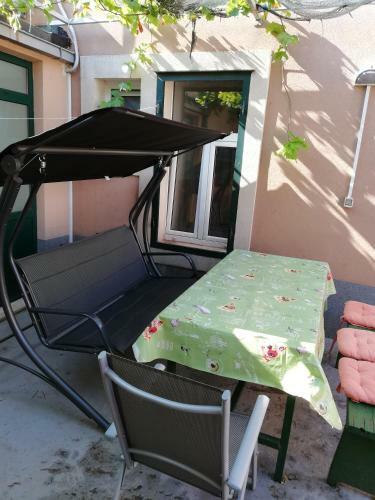 Apartment Dugi Rat