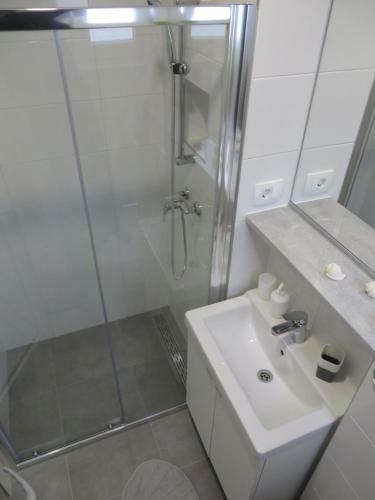 Apartmani Raos