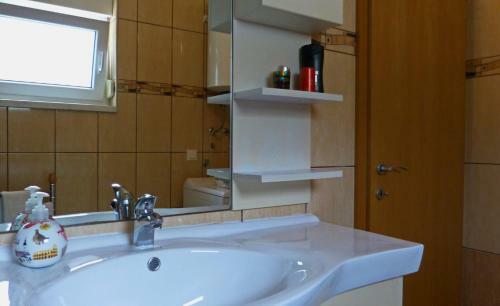 Lovely Apartment Mali Rat