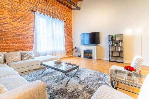 Downtown Durham's Unique Loft Apartment