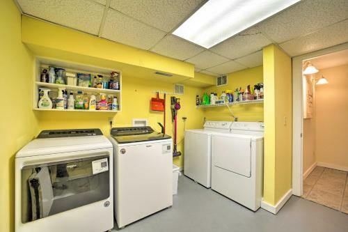 Family-friendly Highlands Home With Gas Grill!