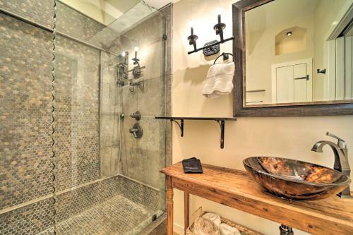 Family-friendly Highlands Home With Gas Grill!