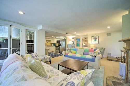 Family-friendly Highlands Home With Gas Grill!