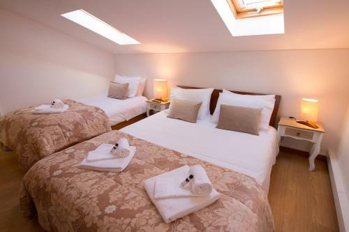 Hostal Lous� Varanda's House