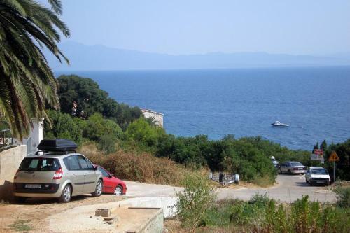 Apartment Tvrdni Dolac 4008c