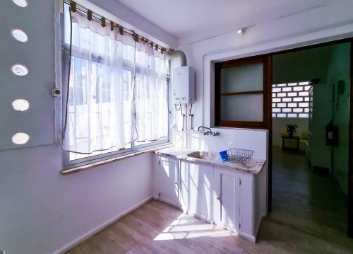 Flh Loul� Balcony Spacey Apartment
