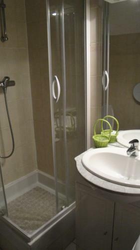 Hostal Ferme Auberge Du Vieux Puits