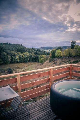 Hotel Les Volca'lodges De Tournebise