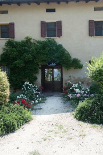 Agroturismo Agriturismo Montevecchio Isolani