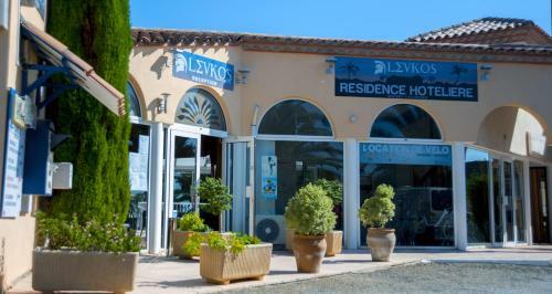 Aparthotel Residence H�teli�re Le Leukos
