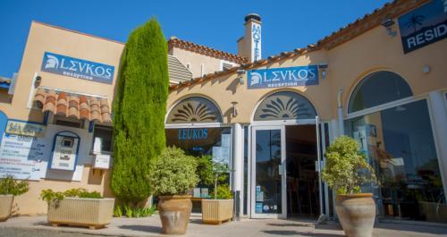 Aparthotel Residence H�teli�re Le Leukos