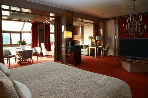 Hotel La C�te Saint Jacques