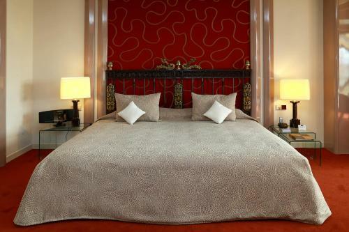 Hotel La C�te Saint Jacques