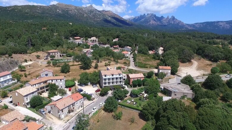 Hotel Sole E Monti