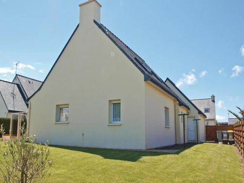 Holiday Home Saint Quay Perros Mn-1642