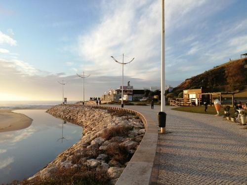 Apartment By The Beach Praia Da Areia Branca
