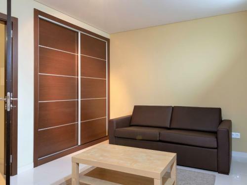 Modern Villa In Atalaia De Cima With Sea View