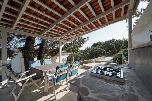 Beach House Blue Lagoon