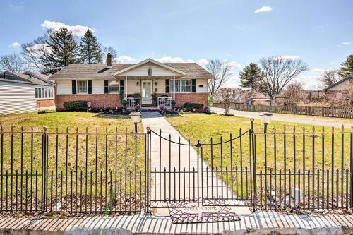 Charming Hershey Abode Close To Attractions!