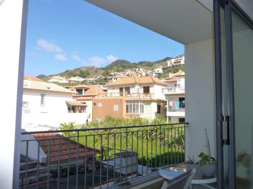 Apartment Machico Near The Beach