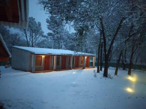Hotel Hostal El Algarrobo