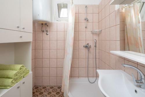 Beach Apartments "bili Cvitak"