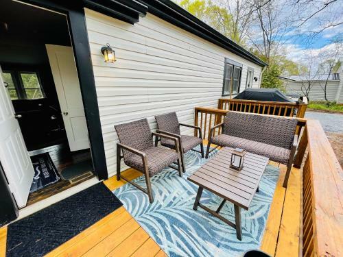 New! Bountyland Cottage - Lake Keowee - Mountains - Clemson University