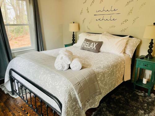 New! Bountyland Cottage - Lake Keowee - Mountains - Clemson University