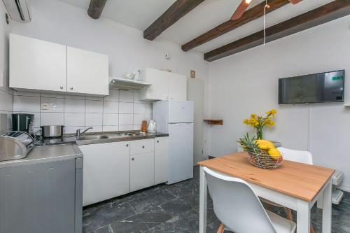 Apartments Porto Duce