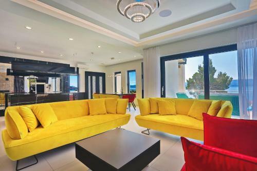 Seaview Villa Marija With Pool, Jacuzzi, Sauna