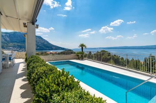 Seaview Villa Marija With Pool, Jacuzzi, Sauna