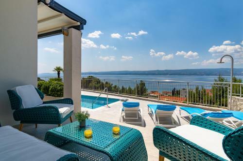 Seaview Villa Marija With Pool, Jacuzzi, Sauna