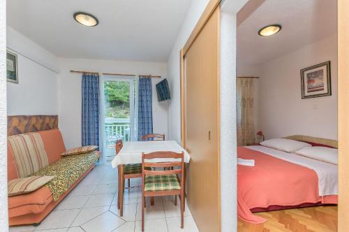 Apartments Mara