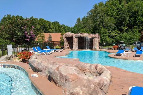 White Oak Resort Southern Comfort