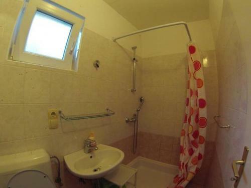Apartment In Duce With Balcony, Air Conditioning, Wifi 5062-1