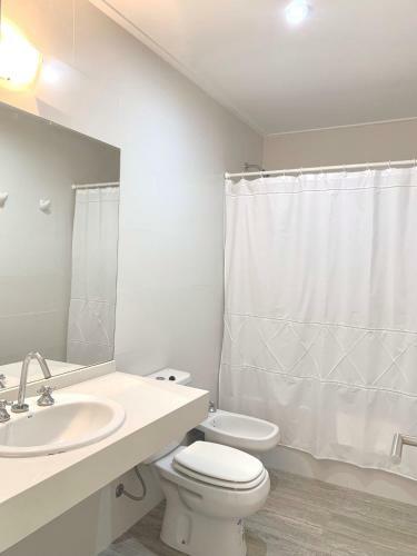 Apartamento Chascomus, Depto Completo A Mts De La Laguna Para Pareja