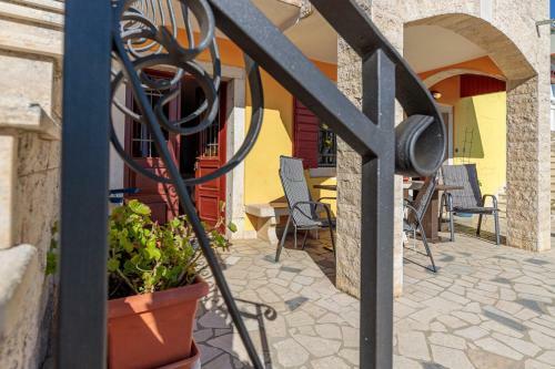 Hostal Apartments Grgeta Funtana