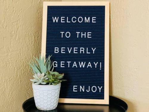 Beverly Getaway Perfectly Located Off I-40