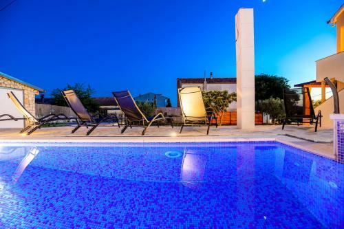 Villa Lara-3d